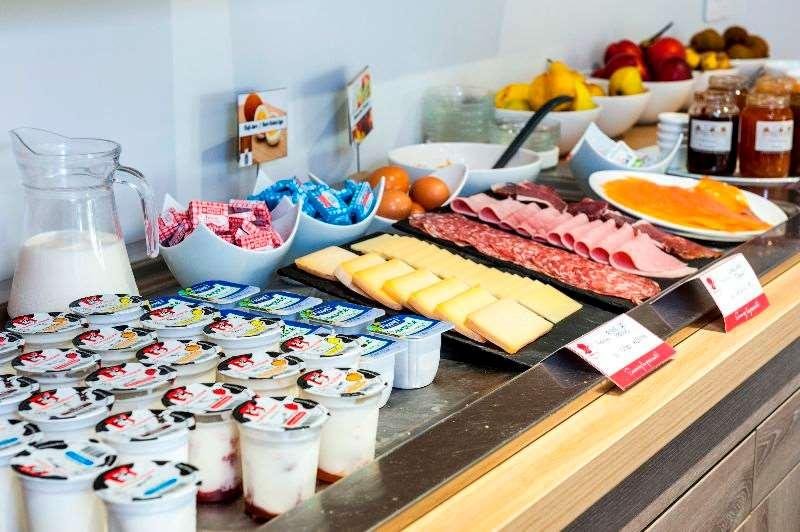 Brit Hotel Toulouse Colomiers - L'Esplanade المطعم الصورة