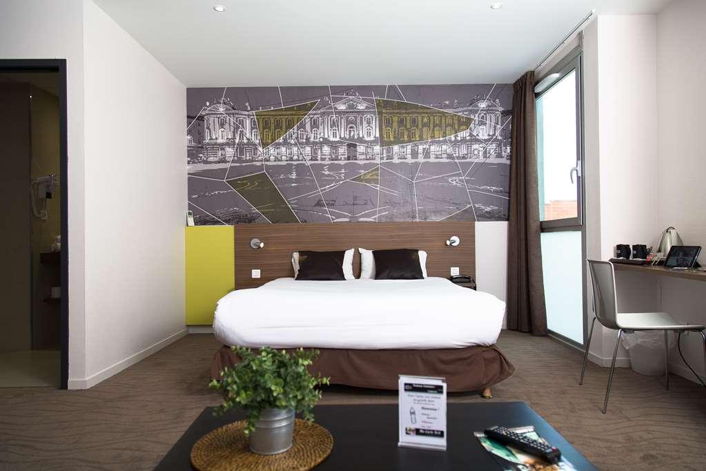 Brit Hotel Toulouse Colomiers - L'Esplanade الغرفة الصورة