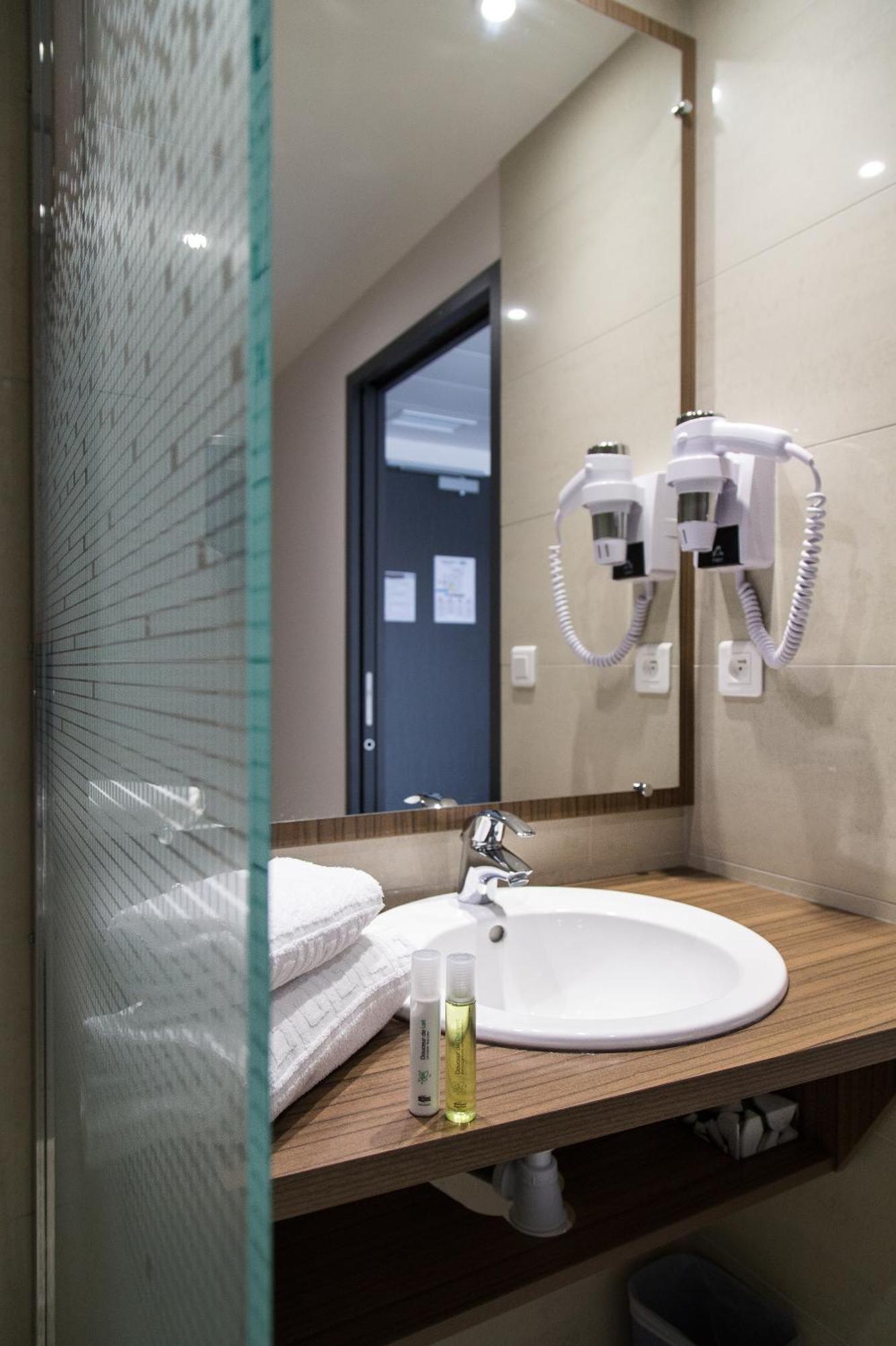 Brit Hotel Toulouse Colomiers - L'Esplanade المظهر الخارجي الصورة