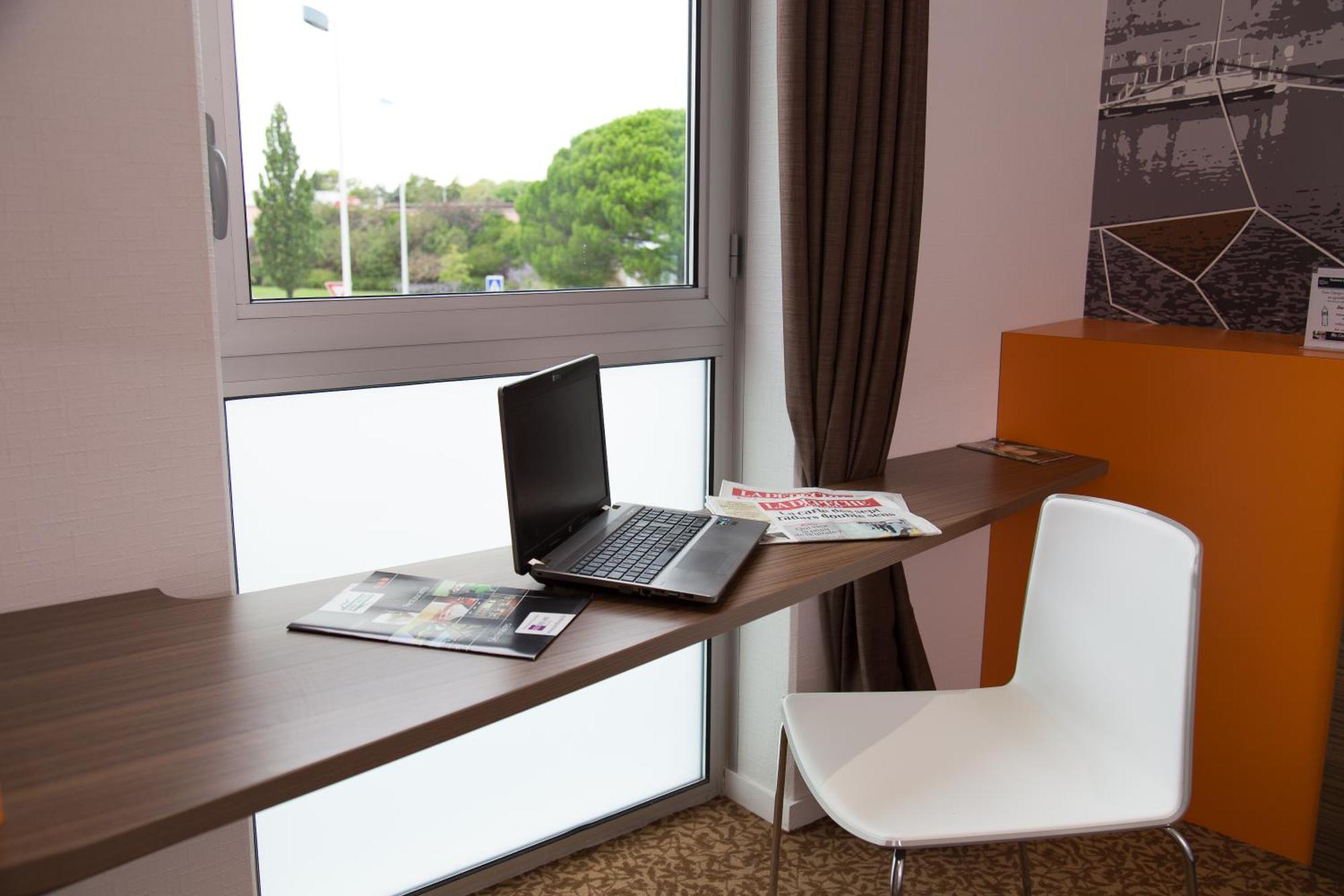 Brit Hotel Toulouse Colomiers - L'Esplanade المظهر الخارجي الصورة
