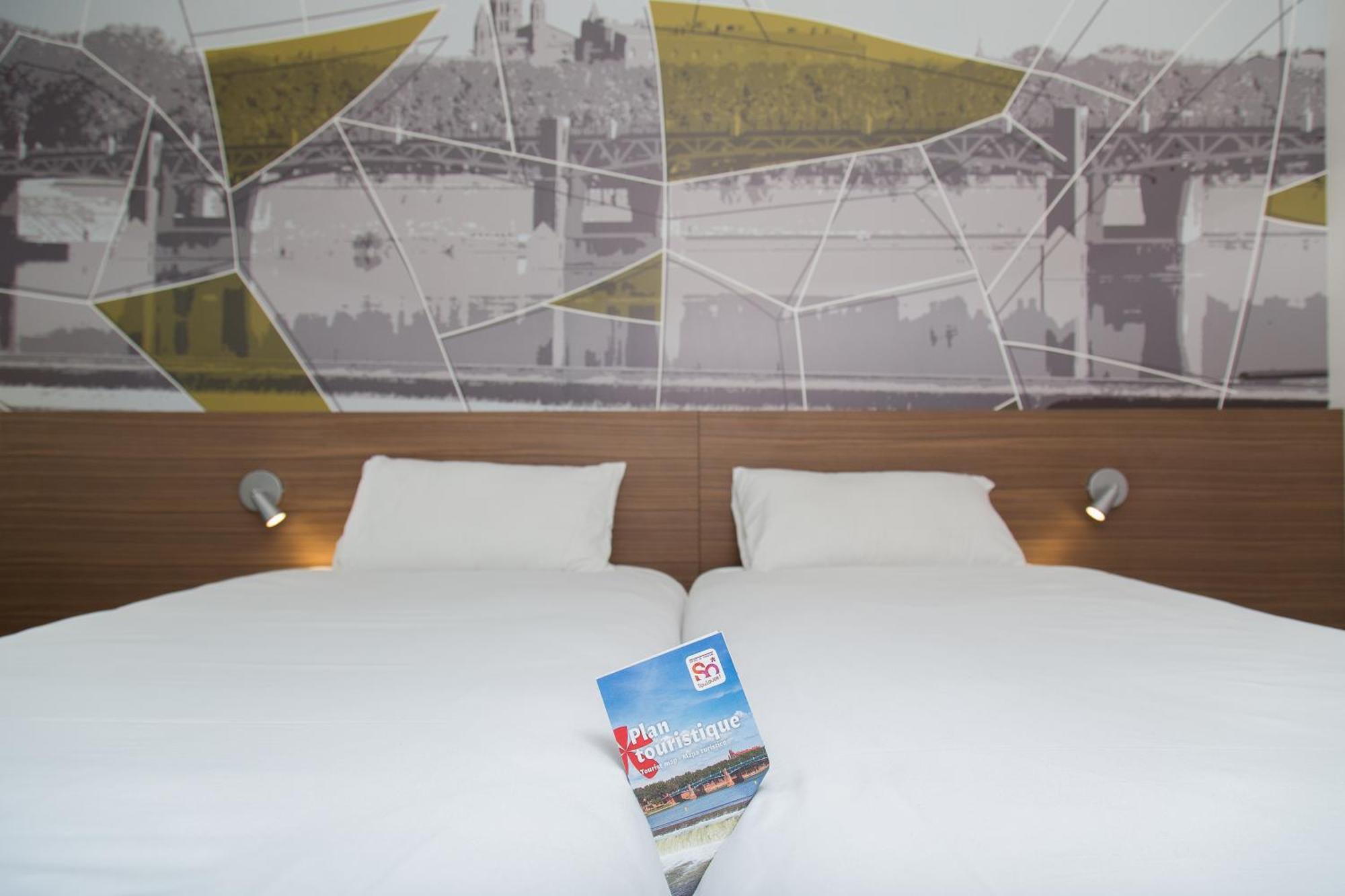 Brit Hotel Toulouse Colomiers - L'Esplanade المظهر الخارجي الصورة